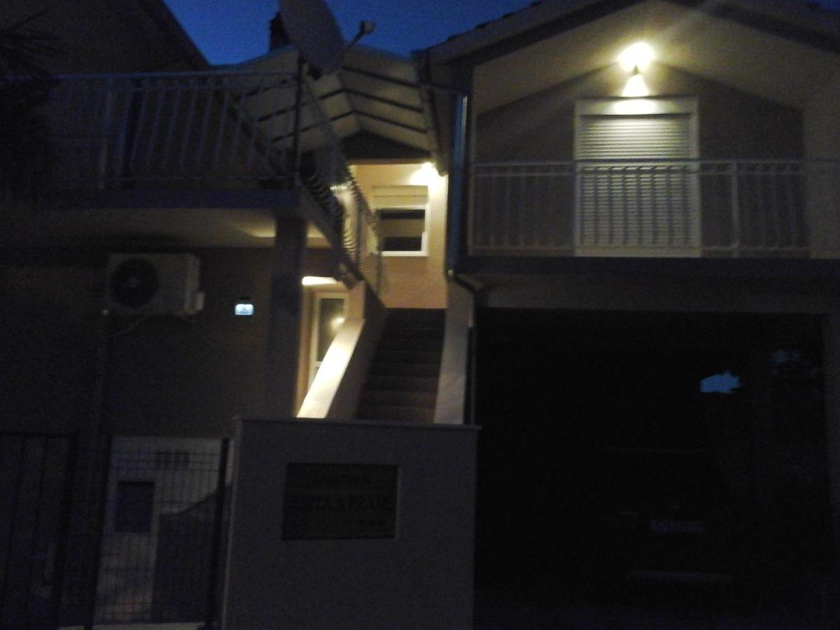 Apartments Anita Frane 沃迪切 外观 照片
