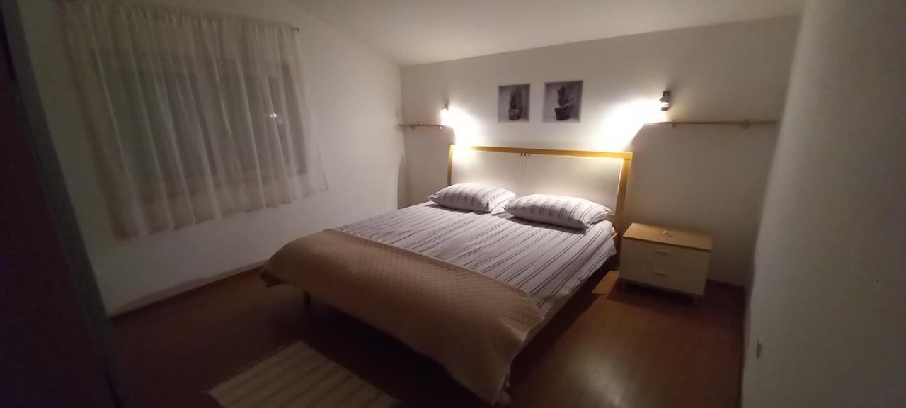 Apartments Anita Frane 沃迪切 外观 照片