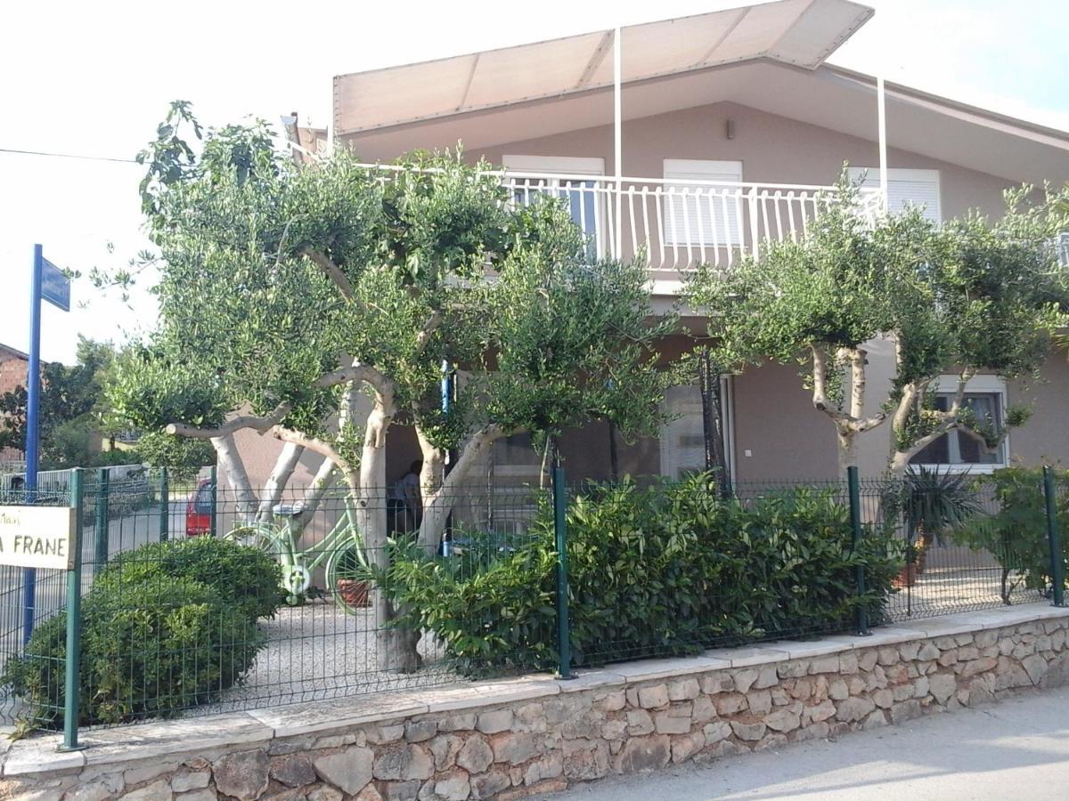 Apartments Anita Frane 沃迪切 外观 照片